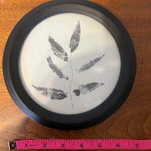 Threshold Black and White Leaf Art